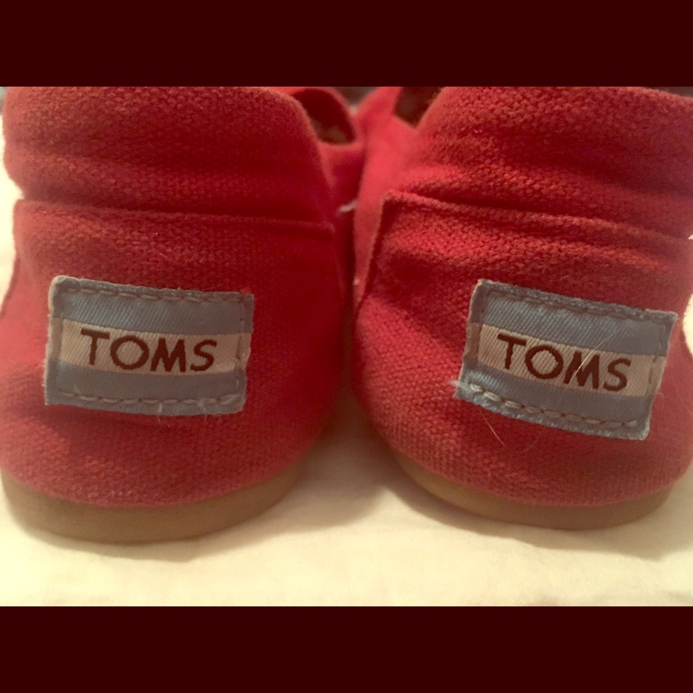 Toms shoes